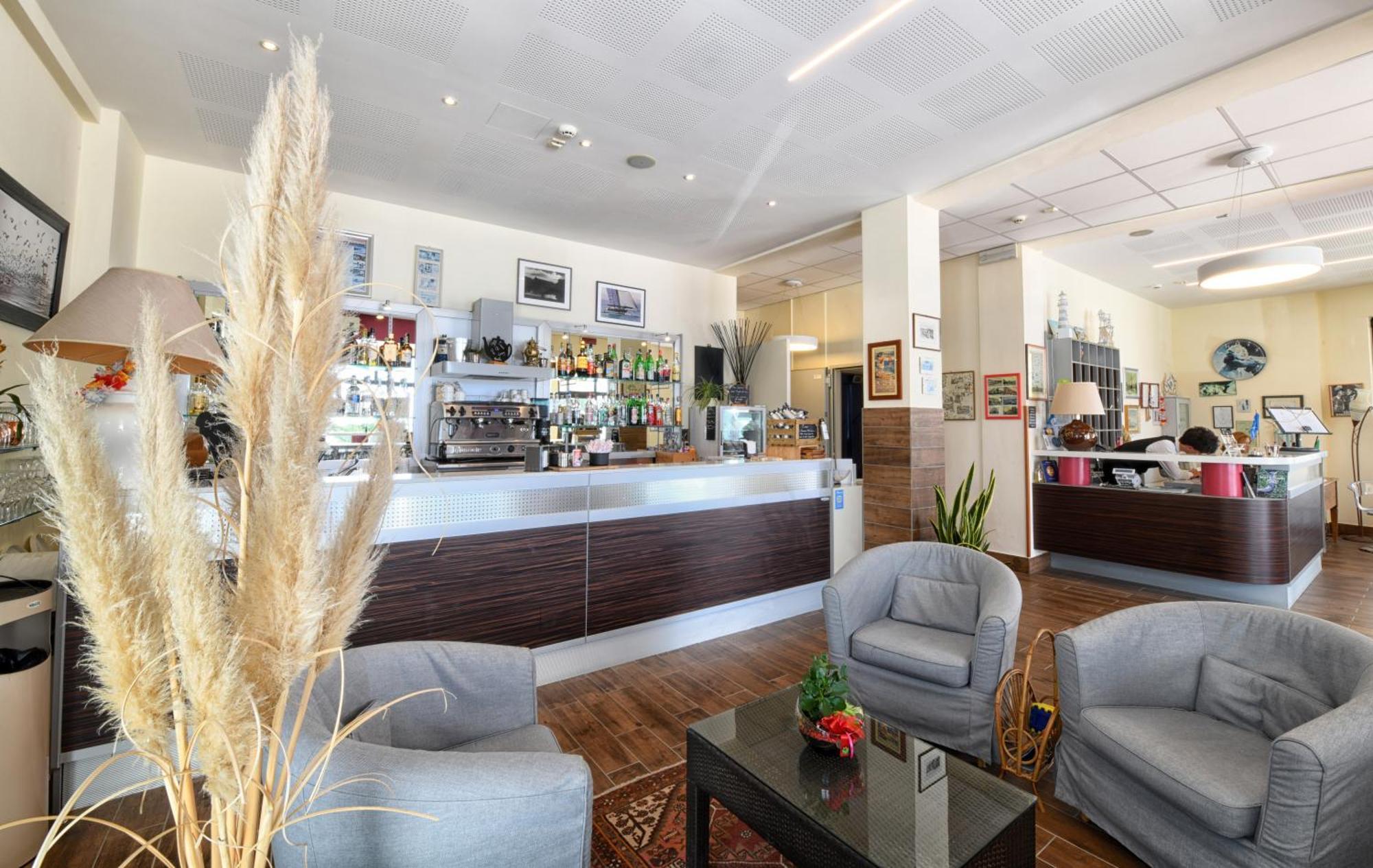 Hotel Ancore เซนีกัลเลีย ภายนอก รูปภาพ